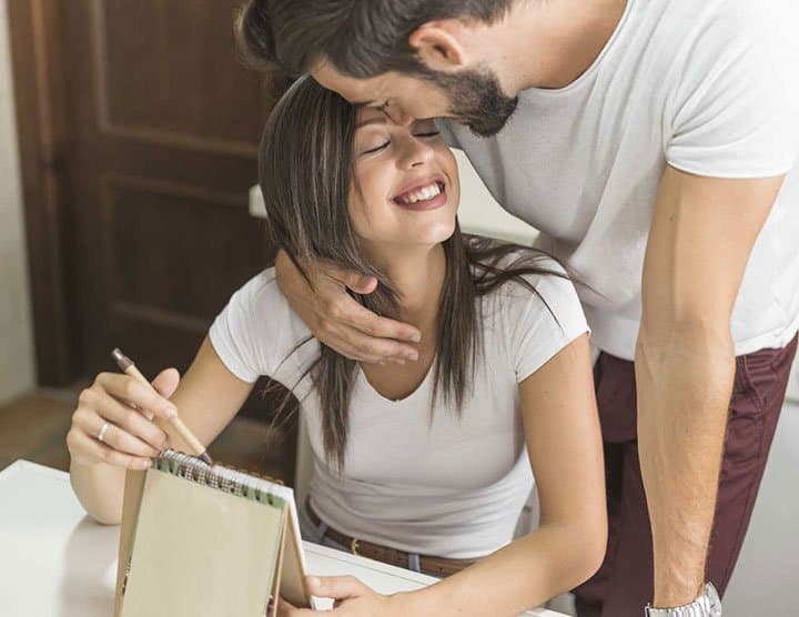 📅 Amor con agenda: ¿funciona planear los momentos románticos?