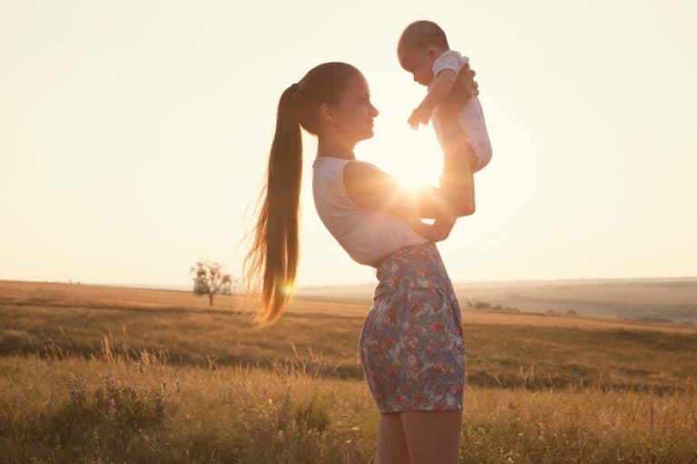 Ser mamá joven también es poder: apoyo y bienestar en el camino