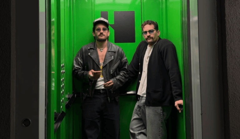 Mau y Ricky lanzan “Aiaiaiaiai”, el single elegido por sus fans que adelanta su nuevo disco