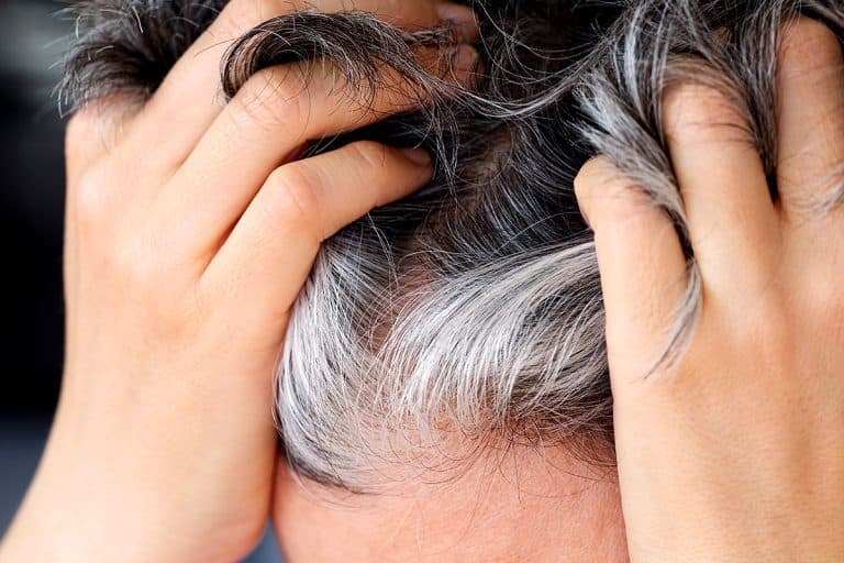 Hábitos saludables que pueden retrasar la llegada de las canas