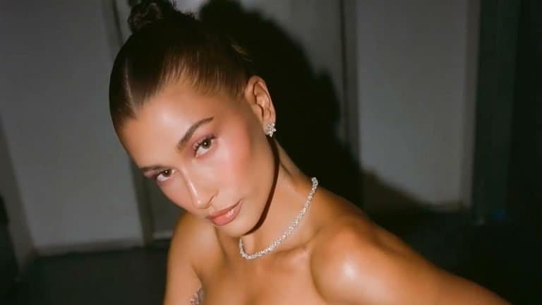 Labios de bailarina: la tendencia de brillo que desplaza al mate