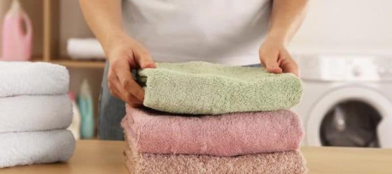 Toallas con olor a humedad: qué hacer según expertos