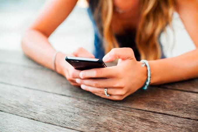 Gatsbying: coquetear en redes sin enviar un mensaje