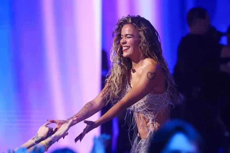 Karol G recibirá estrella en el Paseo de la Fama de Hollywood