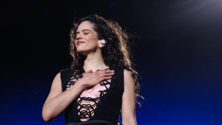 Cancelan homenaje a Rosalía en Argentina tras polémica por el Mundial