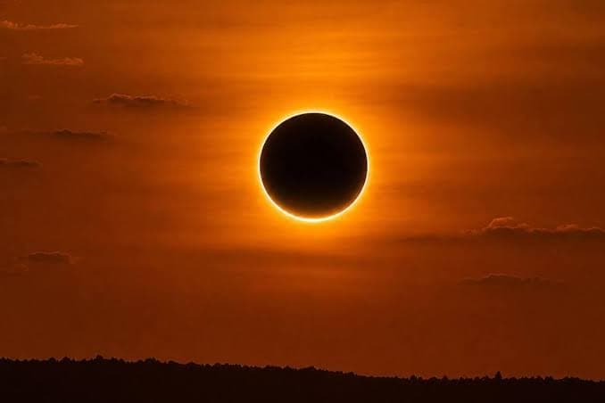 Eclipse solar del 12 de agosto: a qué hora verlo y dónde