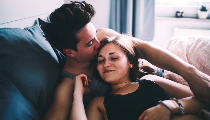 Si tu chico hace esto después del sexo, está muy enamorado