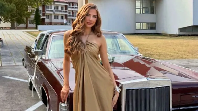 Miss Austria muere a los 22 años tras siete cirugías