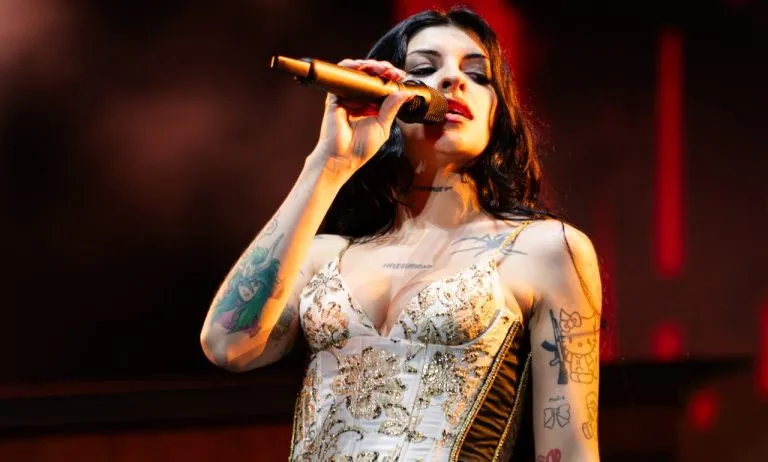 Cazzu le responde a Karol G: “Ella sabe que yo estoy aquí”