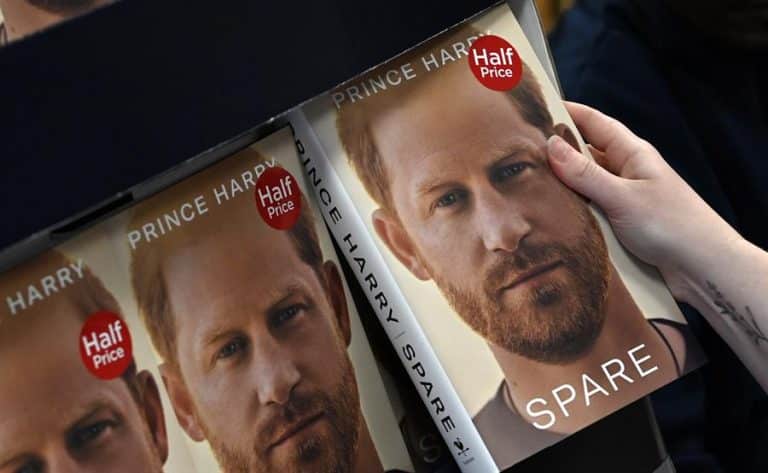 El libro del príncipe Enrique, número 1 de ventas en todo el mundo
