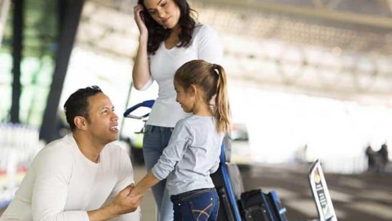 ¿Cuántos meses esperar para presentarles a tus hijos una nueva pareja? Esto dicen los expertos