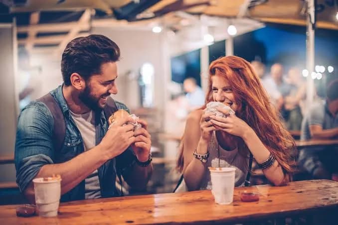 Lo que no debes decirle a un hombre antes de ser su novia